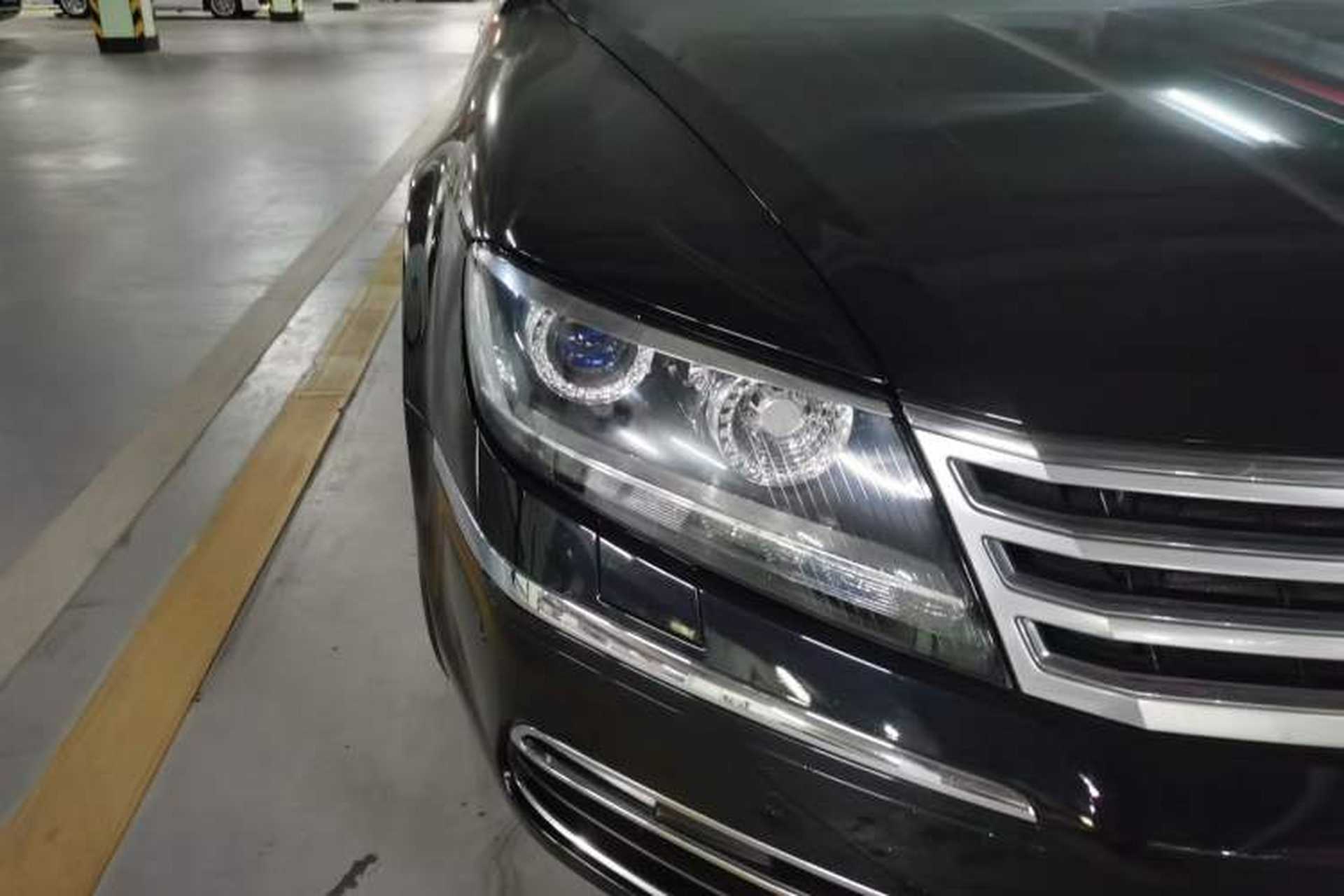 Used Volkswagen Phaeton 2015 3.0L Smart Edition Right Front Headlight