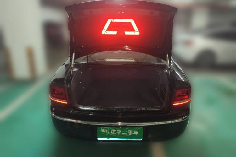 Used Volkswagen Phaeton 2015 3.0L Smart Edition Trunk