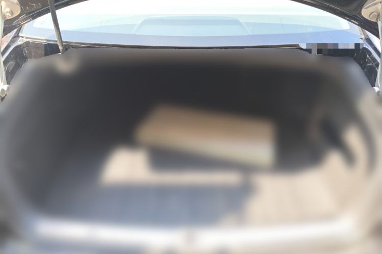 Used Volkswagen Phaeton 2015 3.0L Exclusive Edition Trunk