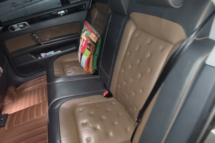Used Volkswagen Phaeton 2015 3.0L Exclusive Edition Interior 4