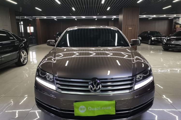 Used Volkswagen Phaeton 2015 3.0L Exclusive Edition Front