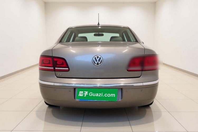 Used Volkswagen Phaeton 2015 3.0L Exclusive Edition Rear