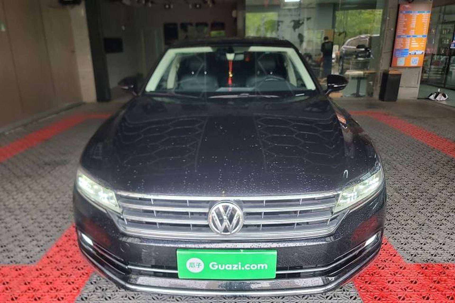 Used Volkswagen Phideon 2016 380TSI Two-Wheel-Drive Luxury Edition Front