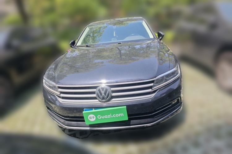 Used Volkswagen Phideon 2016 380TSI Two-Wheel-Drive Luxury Edition Front
