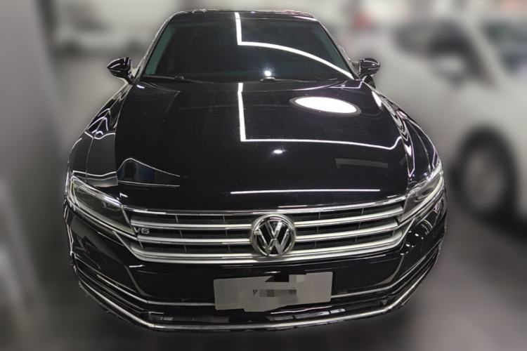 Used Volkswagen Phideon 2016 380TSI Two-Wheel-Drive Supreme Edition Front