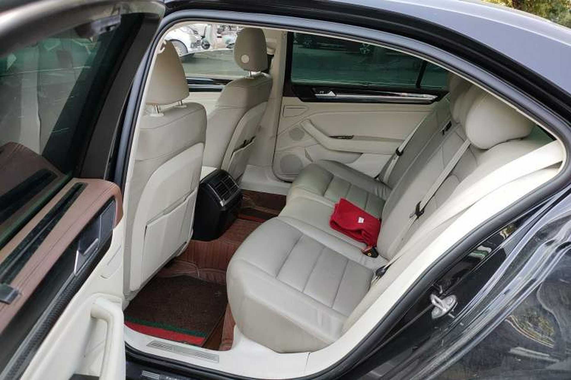 Used Volkswagen Phideon 2016 480 V6 Four-Wheel Drive Supreme Edition Left Rear Seat