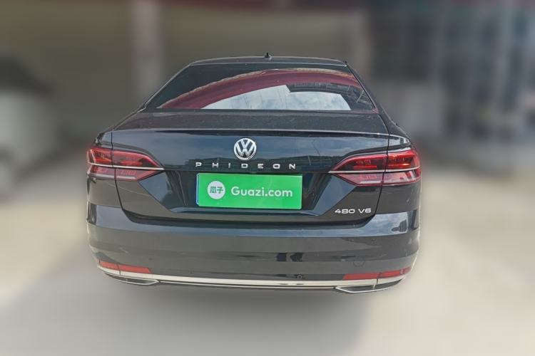 Used Volkswagen Phideon 2016 380TSI Two-Wheel-Drive Supreme Edition Rear