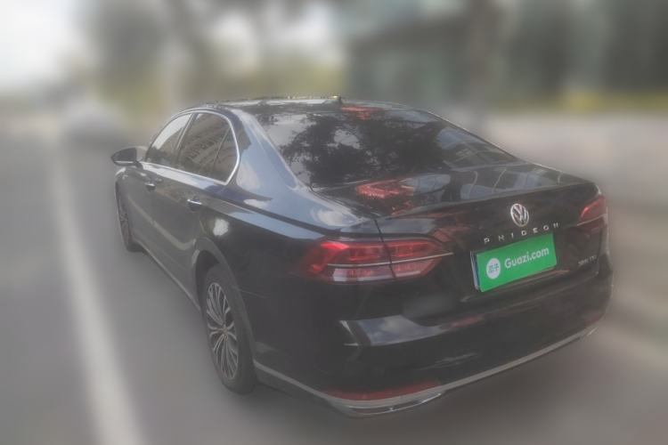 Used Volkswagen Phideon 2016 380TSI Two-Wheel-Drive Luxury Edition Rear Left 45 Deg