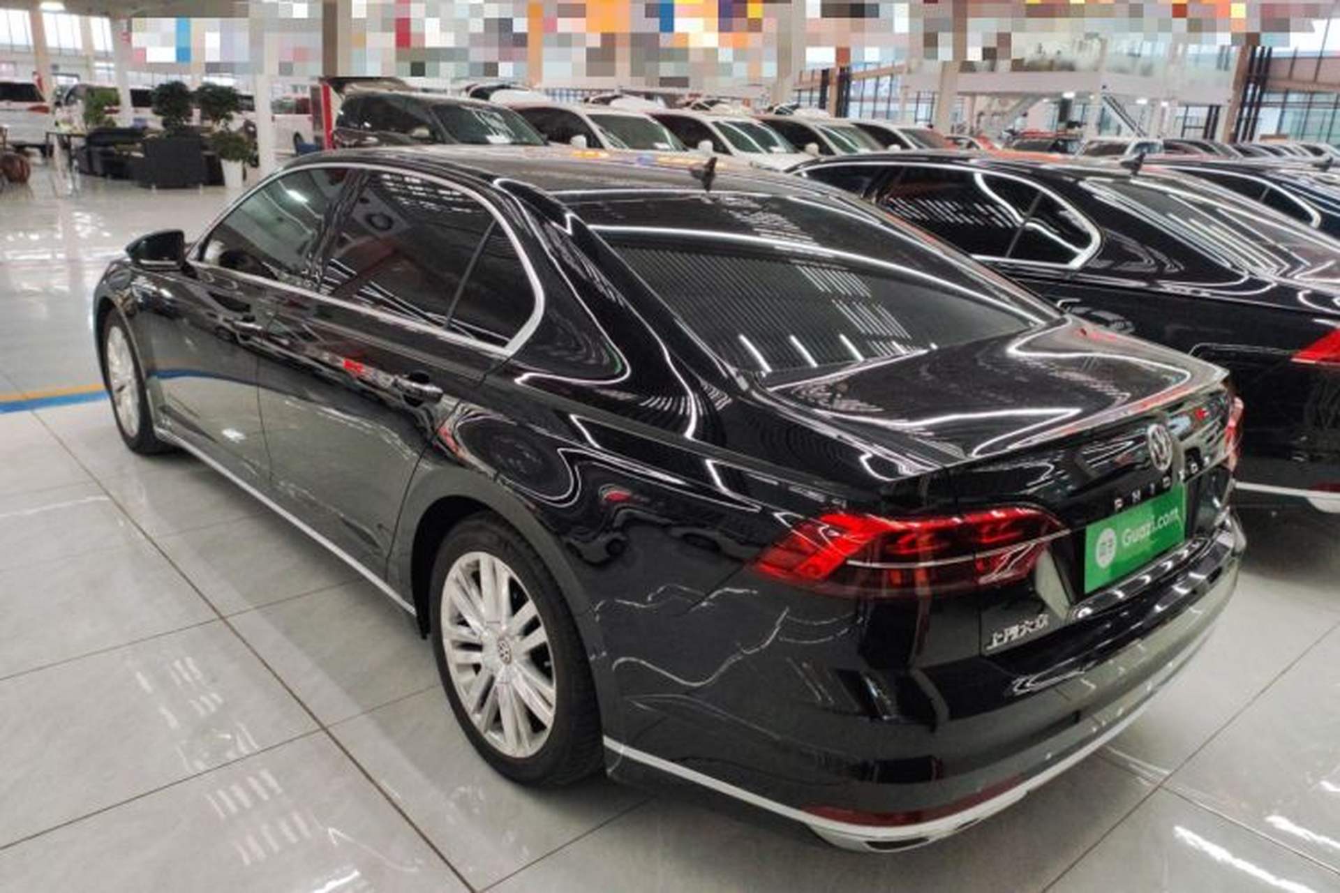 Used Volkswagen Phideon 2016 480 V6 4x4 Executive Flagship Edition Rear Left 45 Deg