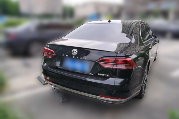 Used Volkswagen Phideon 2016 380TSI Two-Wheel-Drive Supreme Edition Rear Right 45 Deg