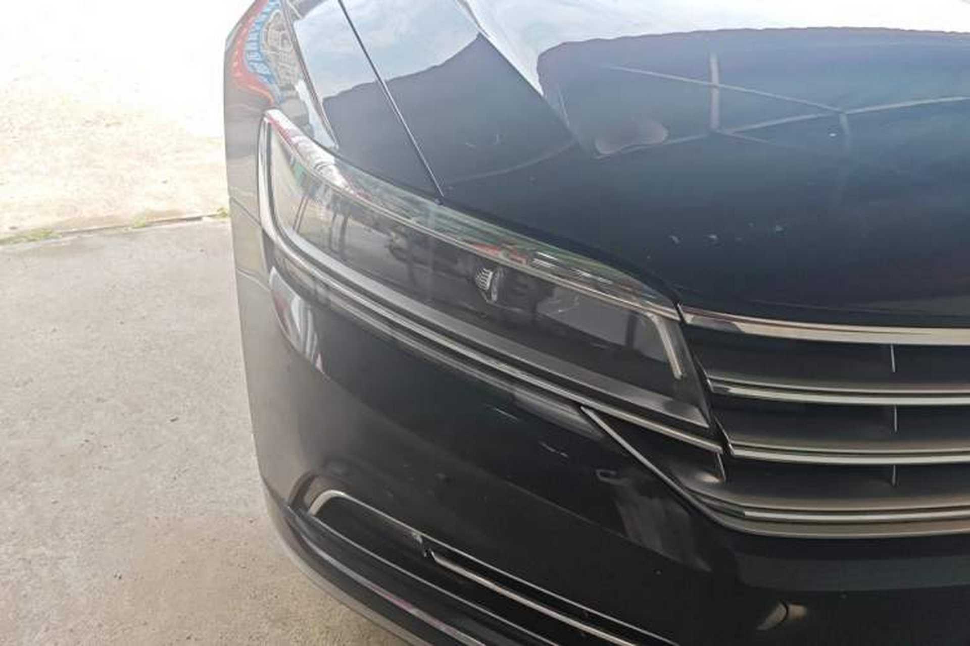 Used Volkswagen Phideon 2016 380TSI Two-Wheel-Drive Supreme Edition Right Front Headlight