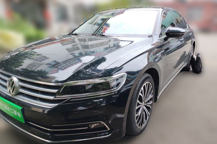Volkswagen Phideon 2016 380TSI Two-Wheel-Drive Supreme Edition usata Guazi used car, China used car export, Used car for sale, Used  cars, Cheapest cars for sale
