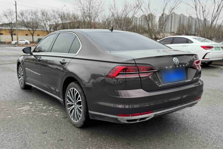 Used Volkswagen Phideon 2016 380TSI Two-Wheel-Drive Supreme Edition Exterior 2