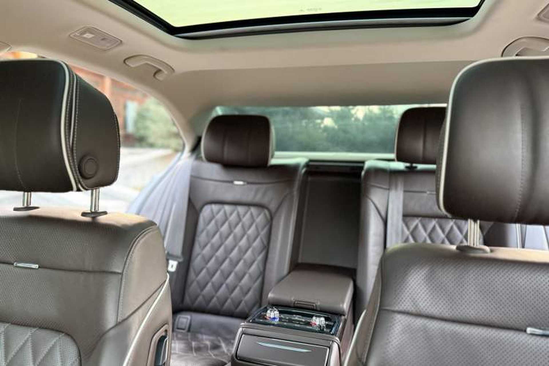 Used Volkswagen Phideon 2016 480 V6 Four-Wheel Drive Executive Edition Headliner