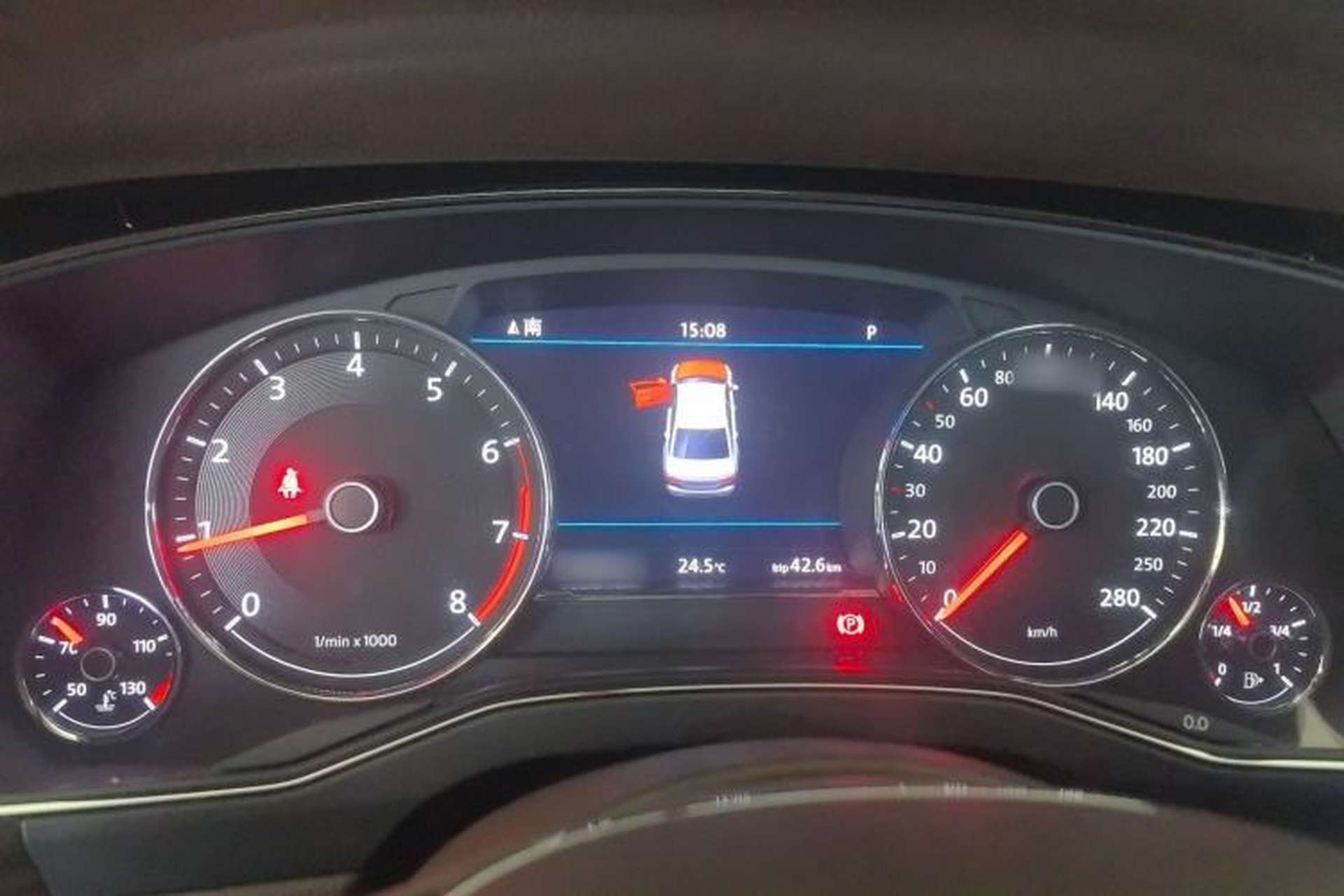 Used Volkswagen Phideon 2016 480 V6 Four-Wheel Drive Executive Edition Instrument Cluster