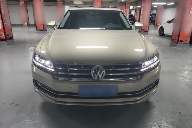 Used Volkswagen Phideon 2016 380TSI Two-Wheel-Drive Luxury Edition Exterior 1