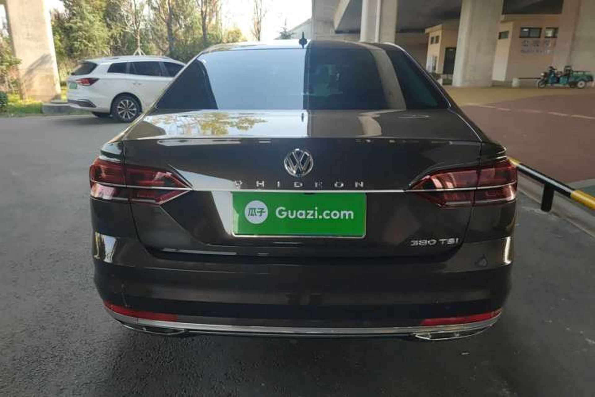 Used Volkswagen Phideon 2016 380TSI Two-Wheel-Drive Supreme Edition Rear