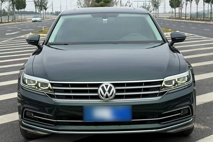 Used Volkswagen Phideon 2016 380TSI Two-Wheel-Drive Executive Version Exterior 1