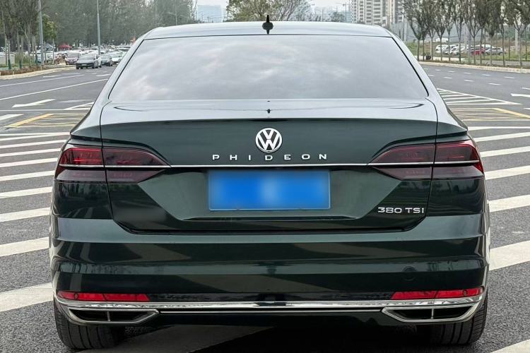 Used Volkswagen Phideon 2016 380TSI Two-Wheel-Drive Executive Version Exterior 4