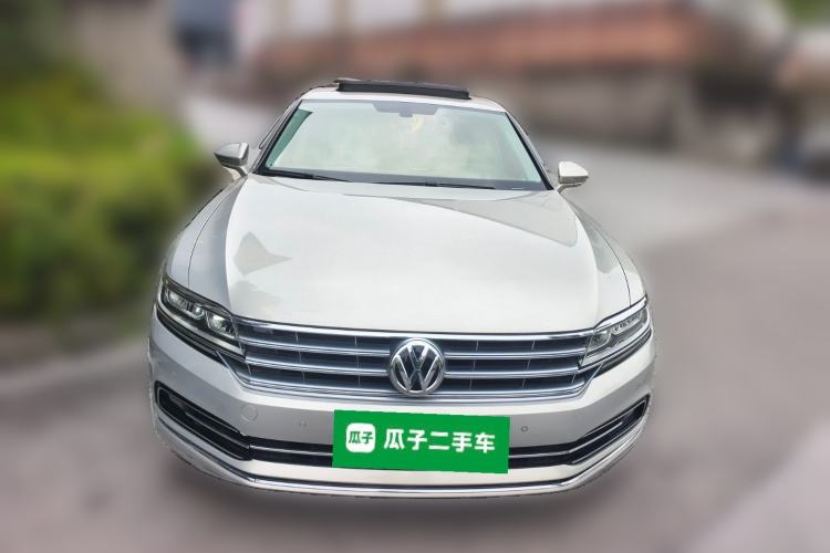 Used Volkswagen Phideon 2016 380TSI Two-Wheel-Drive Luxury Edition Front