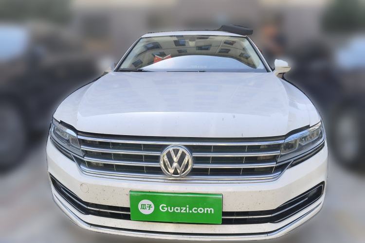 Used Volkswagen Phideon 2016 380TSI Two-Wheel-Drive Luxury Edition Exterior 1