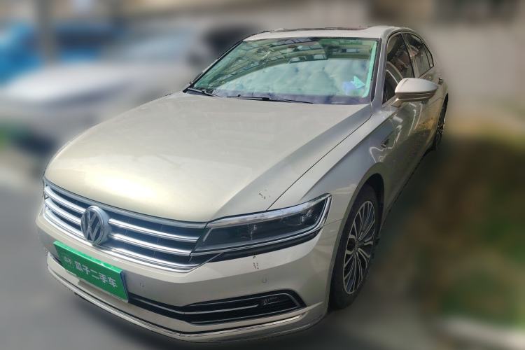Used Volkswagen Phideon 2016 380TSI Two-Wheel-Drive Luxury Edition Guazi used car, China used car export, Used car for sale, Used cars, Cheapest cars for sale