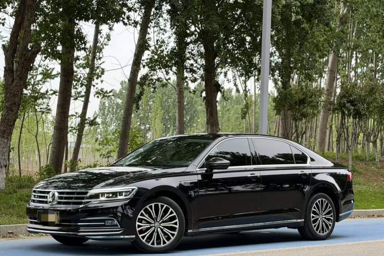 Used Volkswagen Phideon 2018 Revised Version 380TSI Two-Wheel Drive Business Edition Guazi used car, China used car export, Used car for sale, Used  cars, Cheapest cars for sale