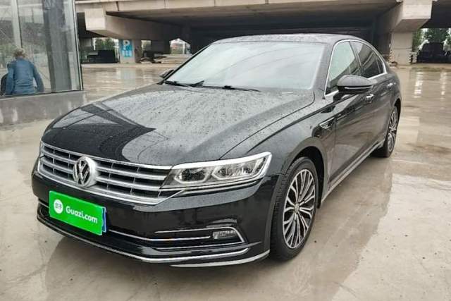 Volkswagen Phideon 2018 Revised Version 380TSI Two-Wheel Drive Business Edition de segunda mano