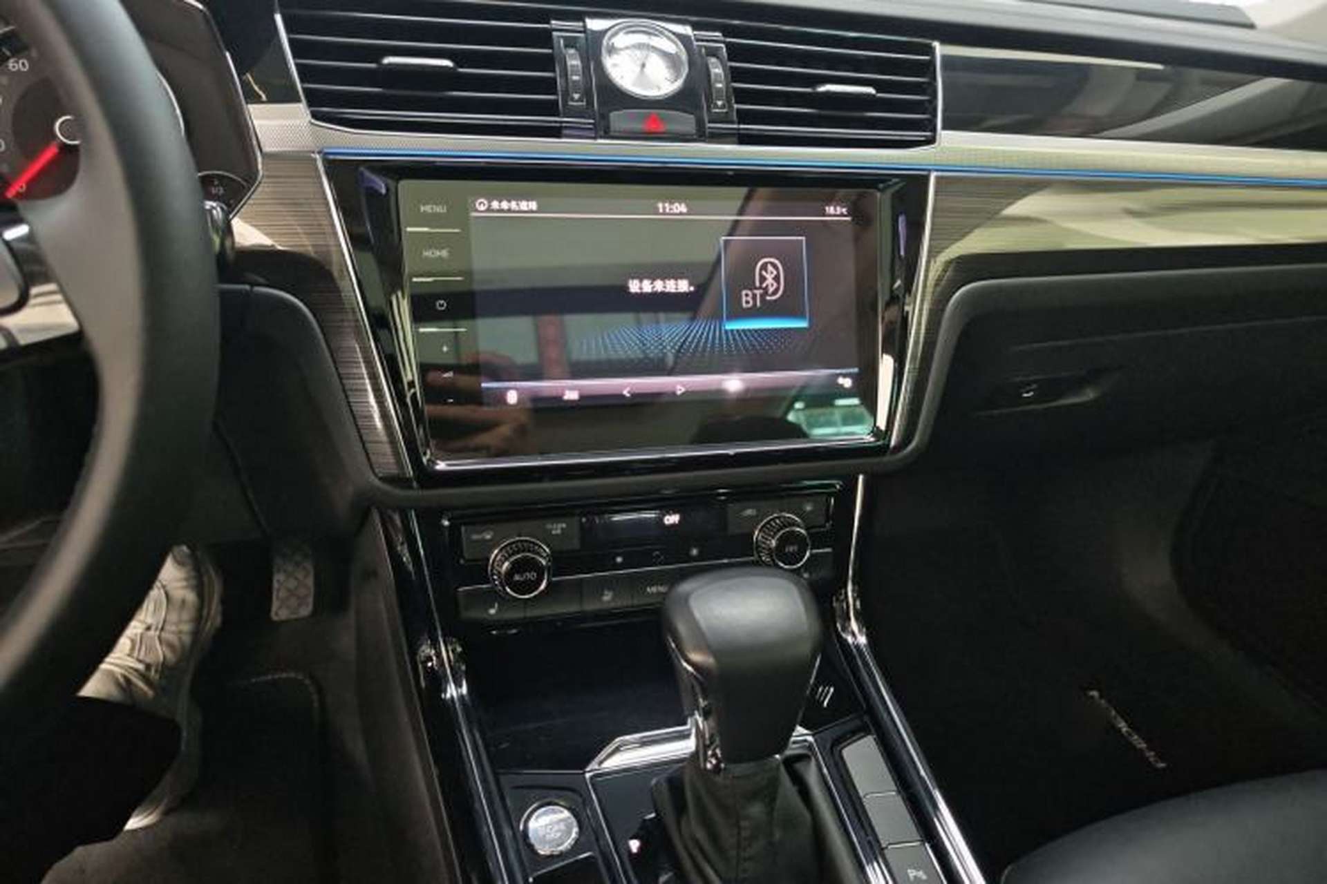 Used Volkswagen Phideon 2018 Revised Version 380TSI Two-Wheel Drive Business Edition Audio And AC Panel