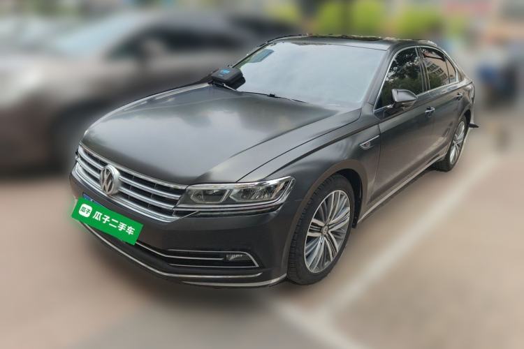 Used Volkswagen Phideon 2018 Revised Version 380TSI Two-Wheel Drive Business Edition Guazi used car, China used car export, Used car for sale, Used  cars, Cheapest cars for sale