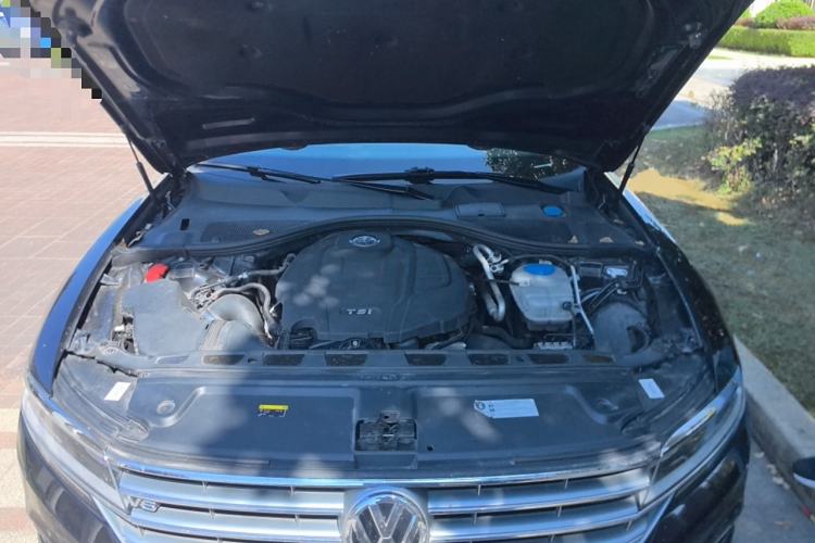 Used Volkswagen Phideon 2018 Revised Version 380TSI Two-Wheel Drive Business Edition Engine Bay