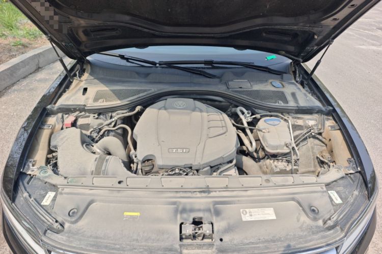 Used Volkswagen Phideon 2018 Revised Version 380TSI Two-Wheel Drive Business Edition Engine Bay