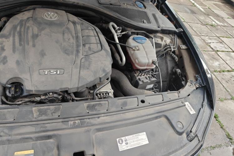 Used Volkswagen Phideon 2018 Revised Version 380TSI Two-Wheel Drive Business Edition Engine Bay Left