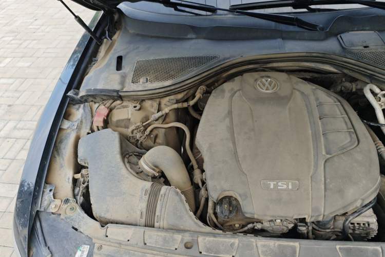 Used Volkswagen Phideon 2018 Revised Version 380TSI Two-Wheel Drive Business Edition Engine Bay Right