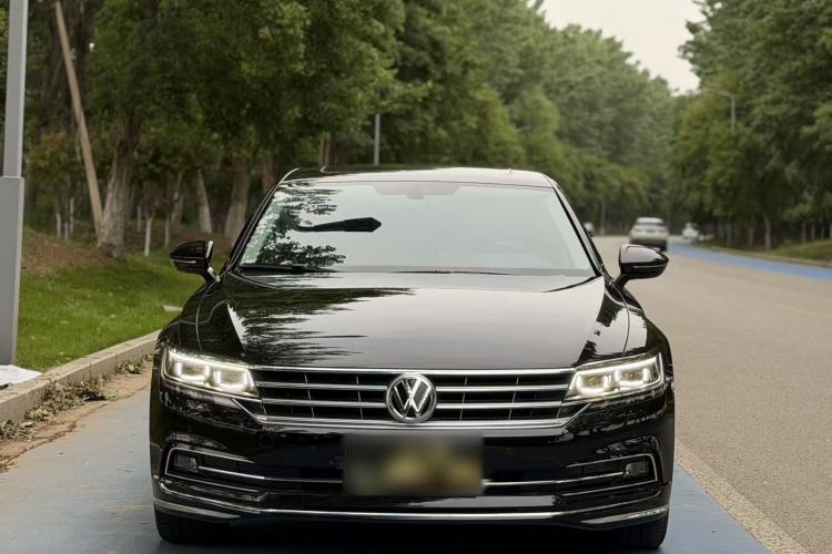 Used Volkswagen Phideon 2018 Revised Version 380TSI Two-Wheel Drive Business Edition Exterior 3