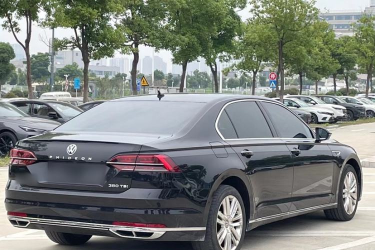 Used Volkswagen Phideon 2018 380TSI Two-Wheel-Drive Flagship Edition Exterior 3