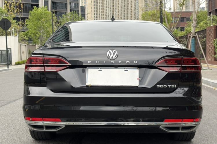 Used Volkswagen Phideon 2018 Revised Version 380TSI Two-Wheel Drive Business Edition
