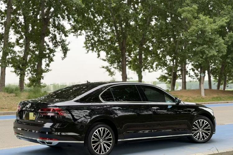 Used Volkswagen Phideon 2018 Revised Version 380TSI Two-Wheel Drive Business Edition Exterior 7