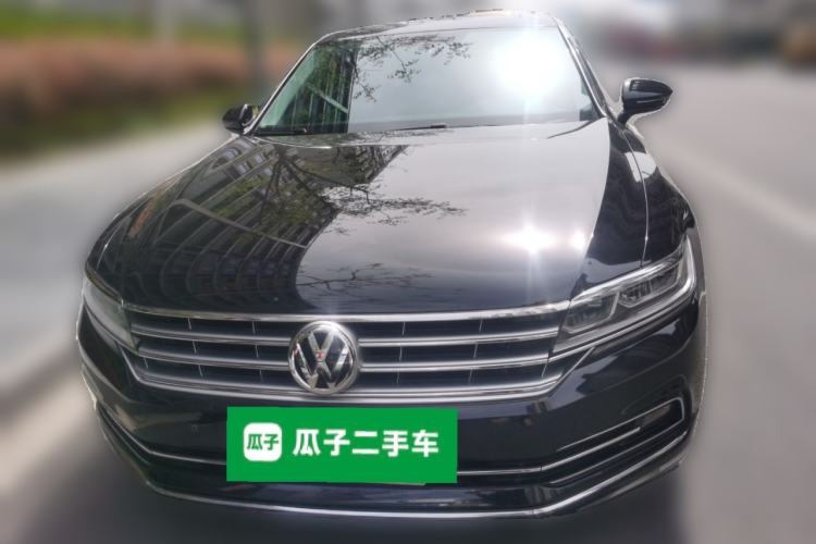 Used Volkswagen Phideon 2018 Revised Version 380TSI Two-Wheel Drive Business Edition Front