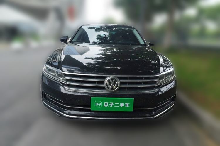 Used Volkswagen Phideon 2018 Revised Version 380TSI Two-Wheel Drive Business Edition Front