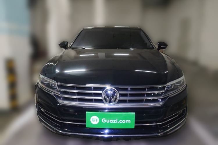 Used Volkswagen Phideon 2018 Revised Version 380TSI Two-Wheel Drive Business Edition Front
