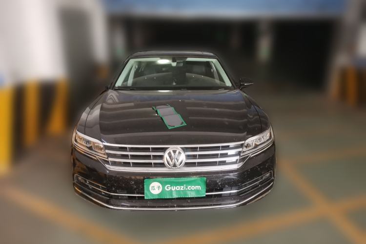 Used Volkswagen Phideon 2018 Revised Version 380TSI Two-Wheel Drive Business Edition Front
