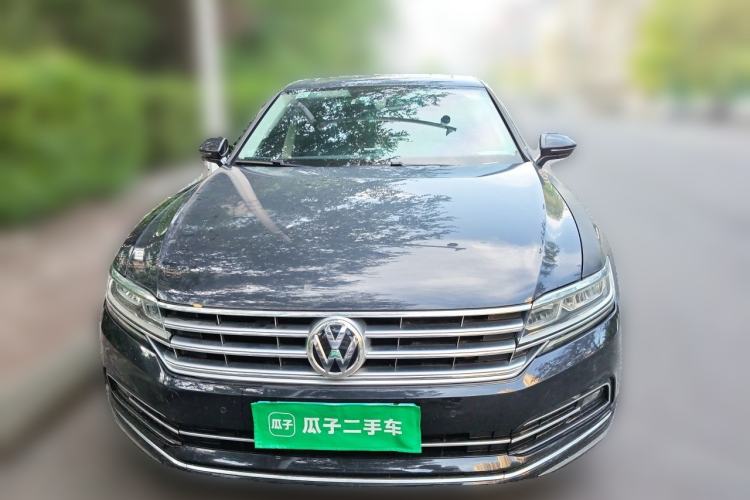Used Volkswagen Phideon 2018 Revised Version 380TSI Two-Wheel Drive Business Edition Front