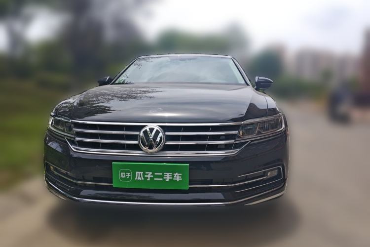 Used Volkswagen Phideon 2018 Revised Version 380TSI Two-Wheel Drive Business Edition Front