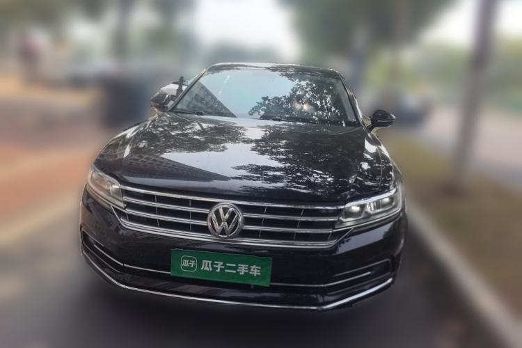 Used Volkswagen Phideon 2018 380TSI Two-Wheel Drive Business Edition Front