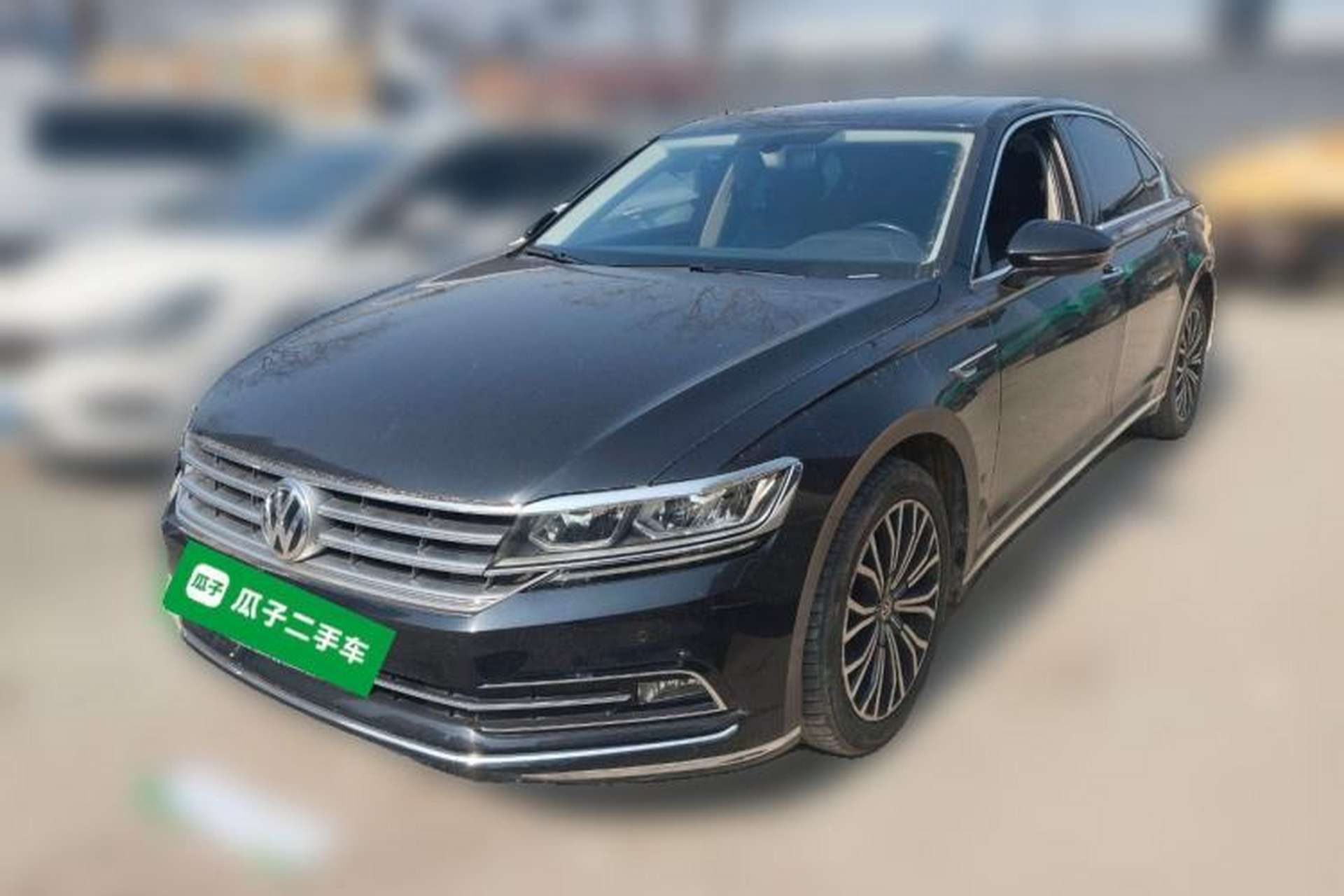 Used Volkswagen Phideon 2018 Revised Version 380TSI Two-Wheel Drive Business Edition Front Left 45 Deg