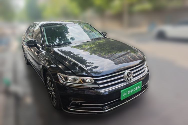 Used Volkswagen Phideon 2018 Revised Version 380TSI Two-Wheel Drive Business Edition Front Right 45 Deg