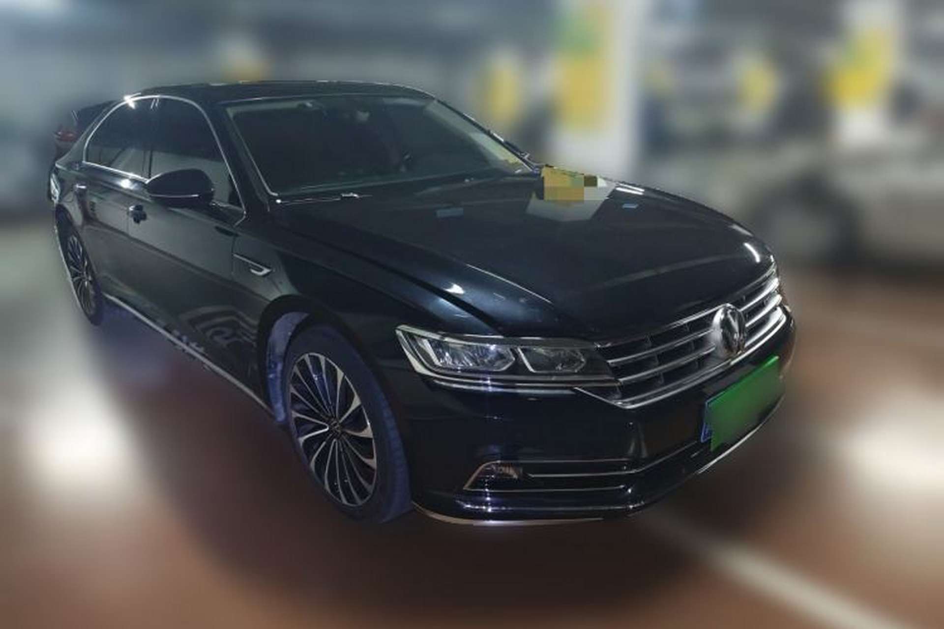 Used Volkswagen Phideon 2018 Revised Version 380TSI Two-Wheel Drive Business Edition Front Right 45 Deg