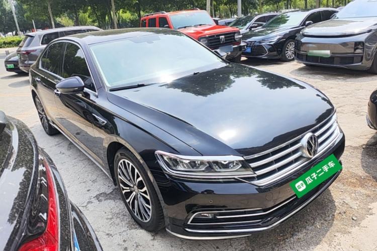 Used Volkswagen Phideon 2018 Revised Version 380TSI Two-Wheel Drive Business Edition Front Right 45 Deg