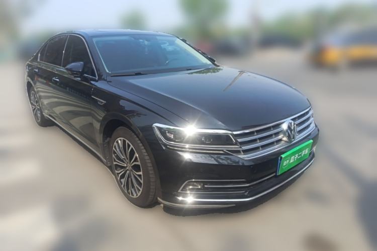Used Volkswagen Phideon 2018 Revised Version 380TSI Two-Wheel Drive Business Edition Front Right 45 Deg